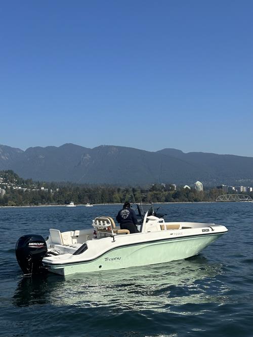 Out N Aboat *NO crabbing NO transducer